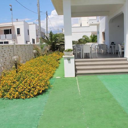 Bed and Breakfast Estasi Sul Mare Porto Cesareo Exterior foto