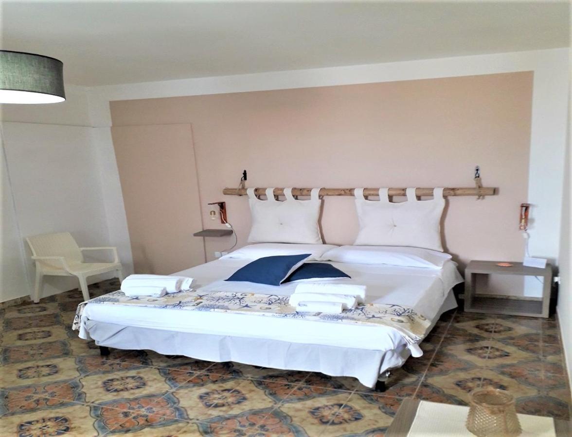 Bed and Breakfast Estasi Sul Mare Porto Cesareo Exterior foto