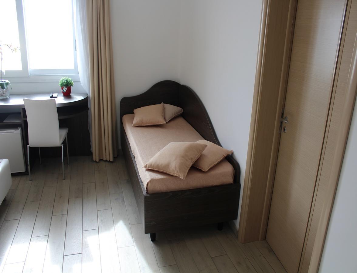 Bed and Breakfast Estasi Sul Mare Porto Cesareo Exterior foto